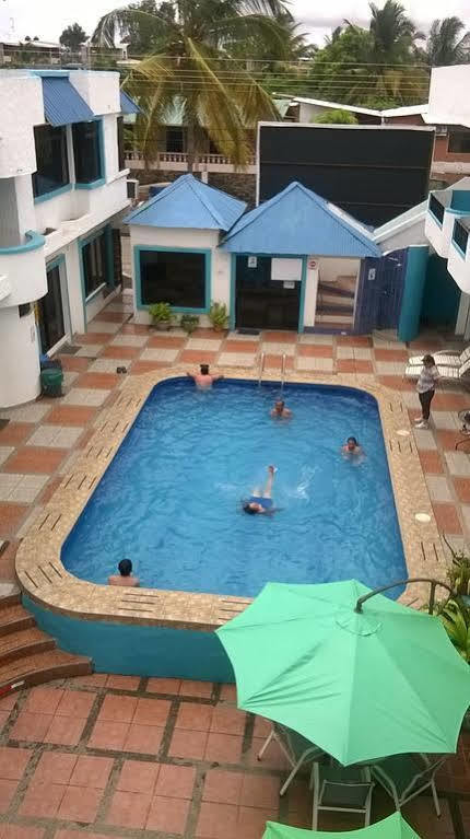 Hotel Galapagos Paradise Puerto Ayora  Dış mekan fotoğraf