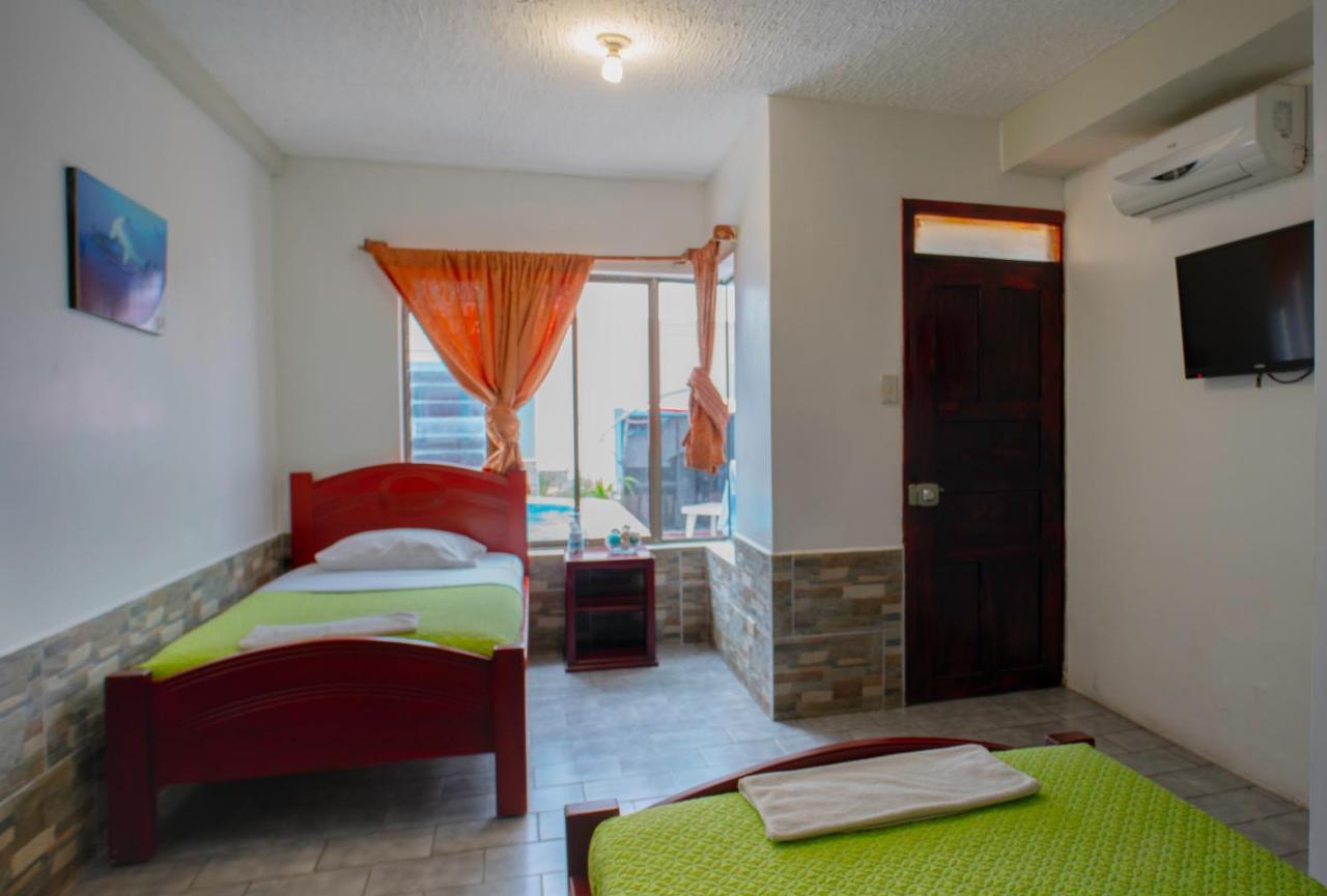 Hotel Galapagos Paradise Puerto Ayora  Dış mekan fotoğraf