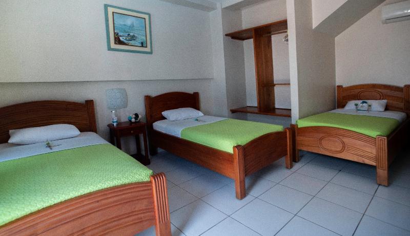 Hotel Galapagos Paradise Puerto Ayora  Dış mekan fotoğraf